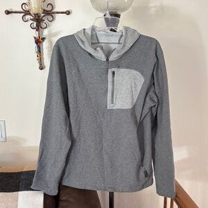 Mountain Hardwear Charcoal Pullover